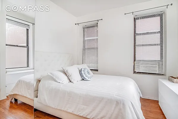 Sold by Compass | media 4