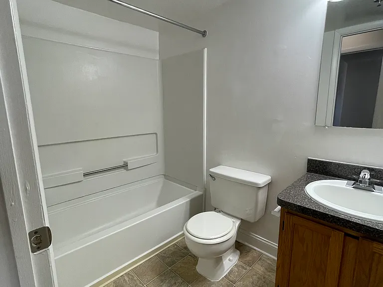 Arbor Pointe Apartments — Photo 37