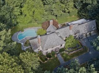 216 Overbrook Rd, Longmeadow, MA 01106