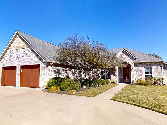 2nd image of 2918 Willow Ridge Cir