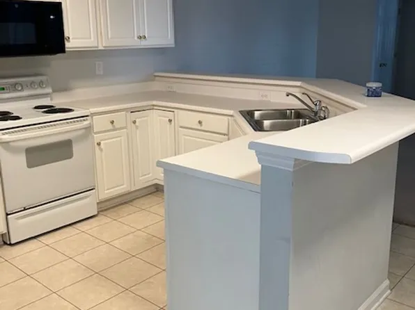 5002-10 Hunters Trl, Wilmington, NC