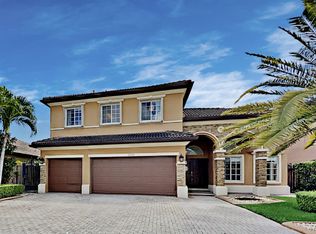 15656 SW 15th Ter, Miami, FL 33194