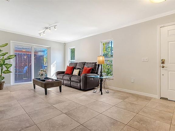 4th image of 4360 Swift Rd