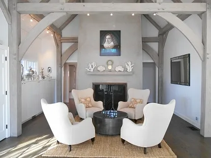 Gorgeous Rental in Sag Harbor- Close to Village and Beaches — Photo 2