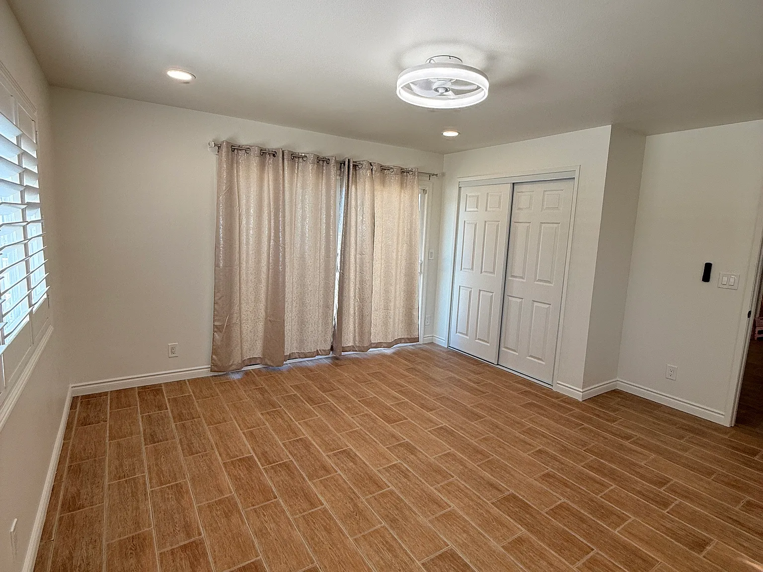 4 bed, 1800 sqft, $4,200 — Photo 4