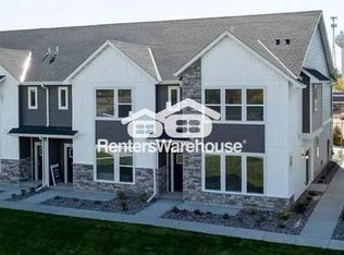 2432 S Blossom Cir, Long Lake, MN 55356