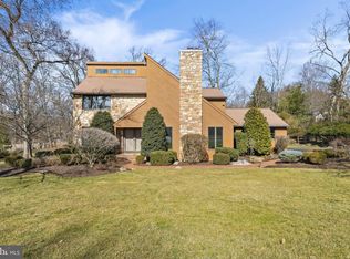 635 Bernstein Ln, North Wales, PA 19454