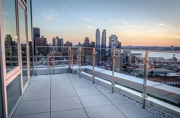 Rented by Mirador Real Estate | media 173