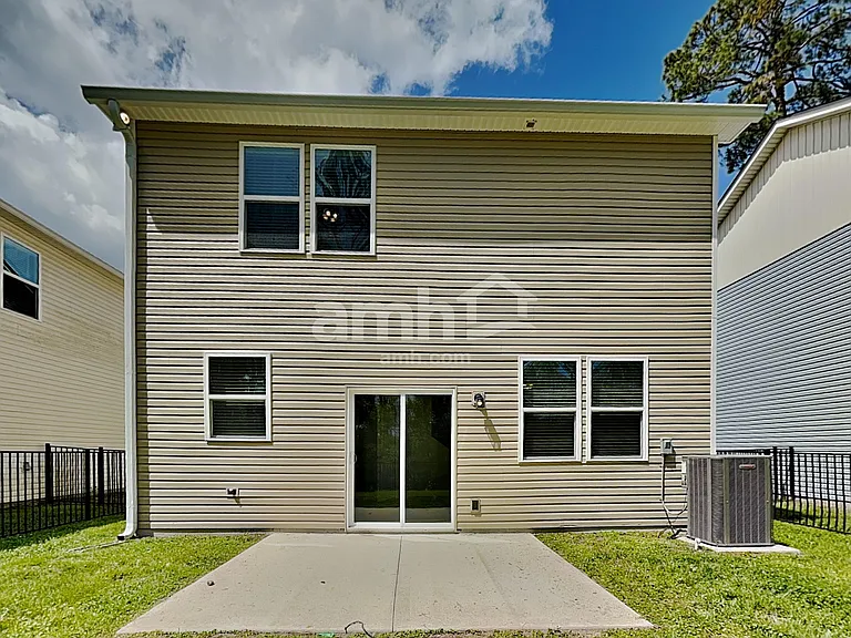 10323 Marsh Edge Ct — Photo 18