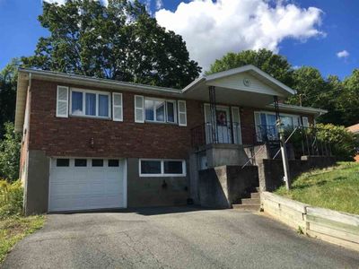 1232 Hillside Dr, Watervliet, NY, 12189