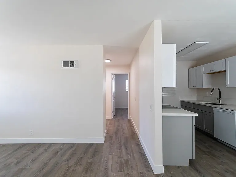 9719 Riverview Ave #4 — Photo 24