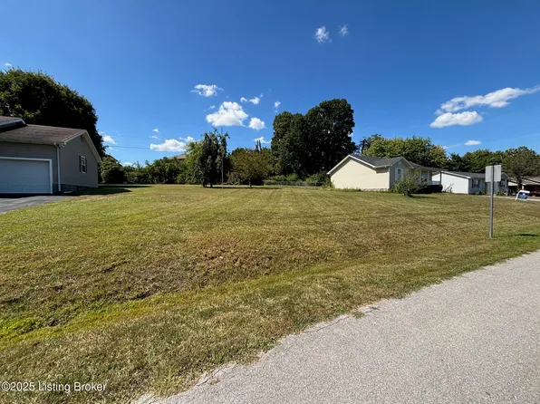 131 Village Cir, Glasgow, KY 42141