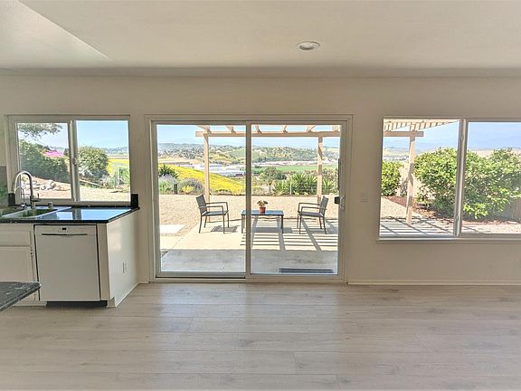 5th image of 321 N Palo Cedro Dr