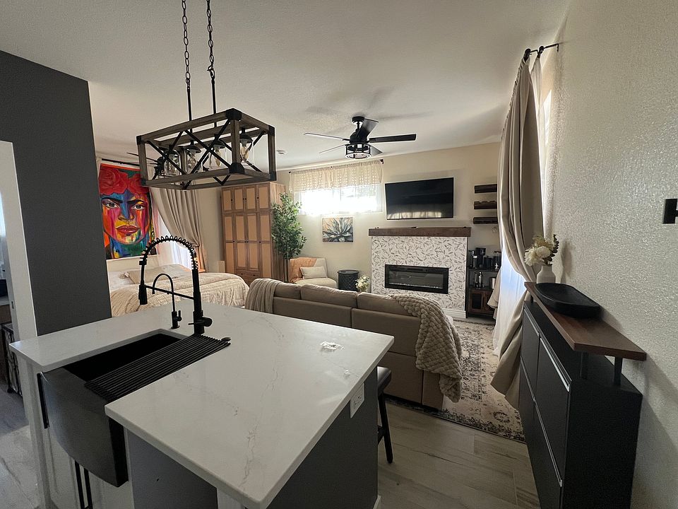1st image of 1851 Jolene Dr #5