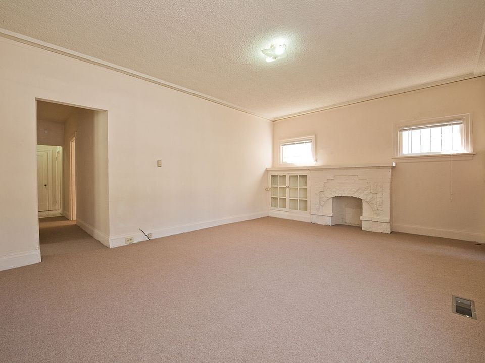 1st image of 2204-2208 13th Ave #2204