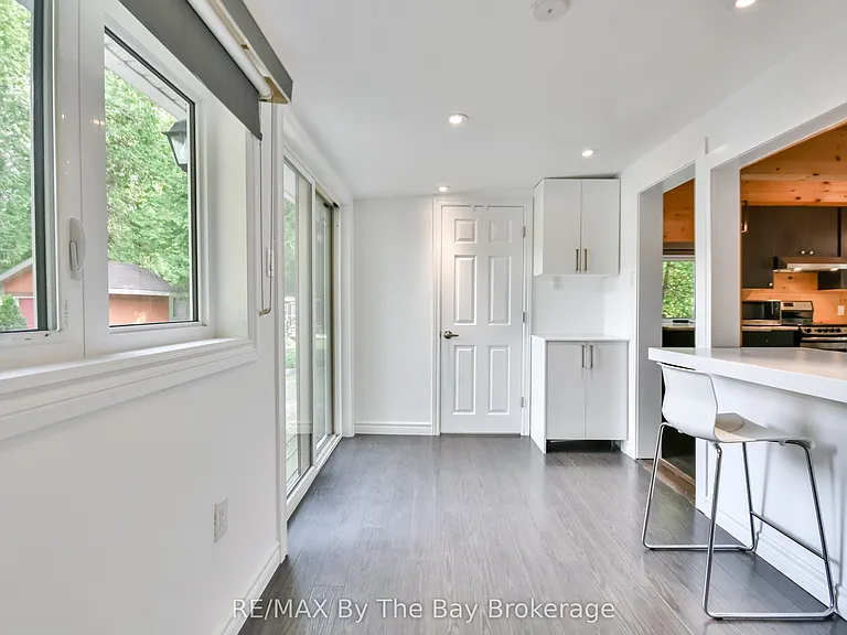 578 Oxbow Park Dr — Photo 23