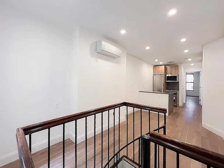 340 E 9th St #2 — Photo 9