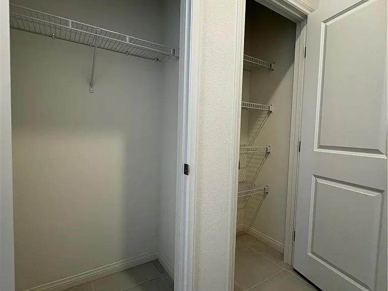 9250 Innot Ave — Photo 13