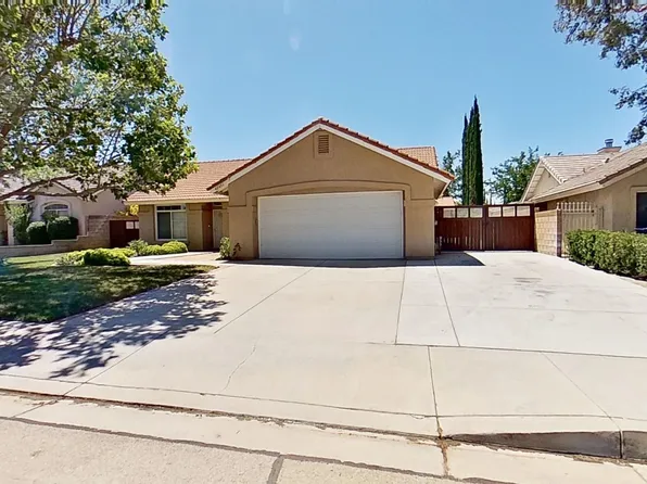 42451 Boulder Dr, Lancaster, CA 93536