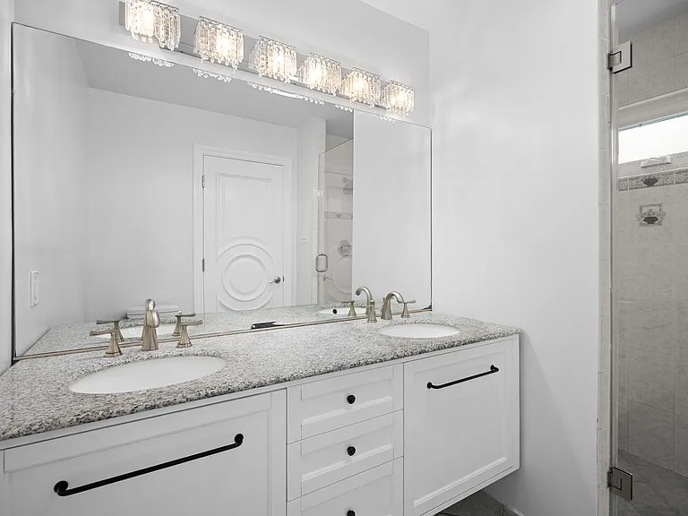 7851 Mary Ellen Ave — Photo 21