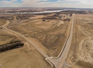 3519 Honey Ln, Mandan, ND 58554