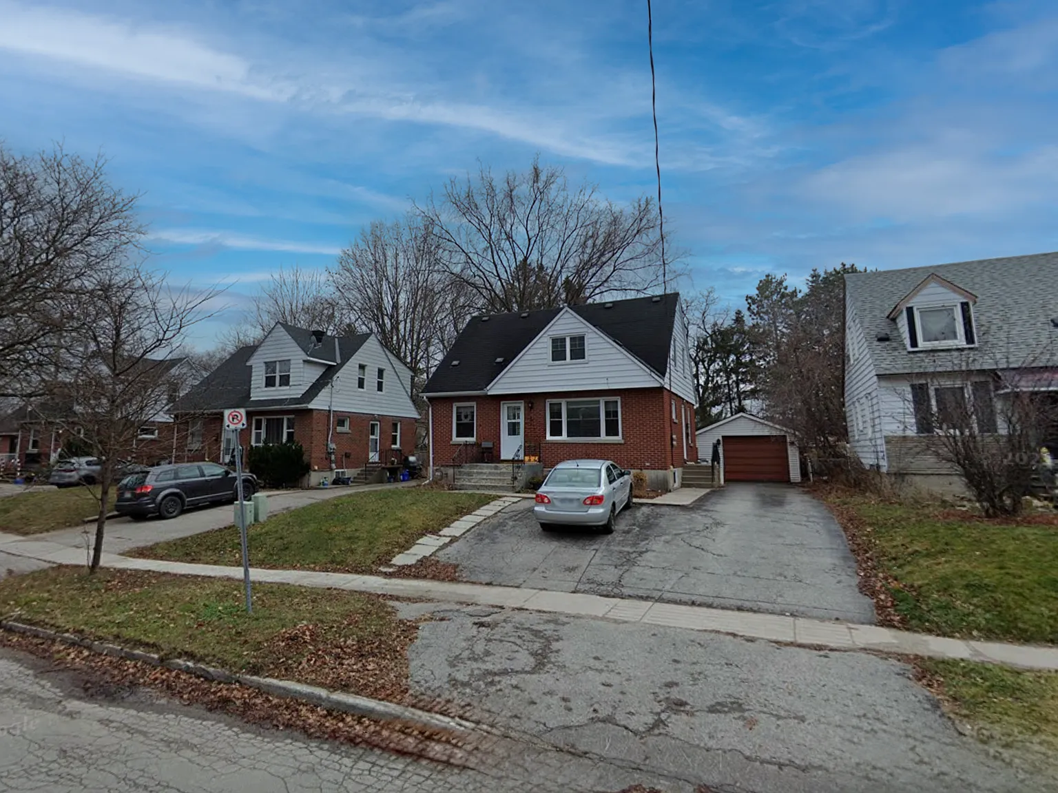 11 Campbell Ave — Photo 1