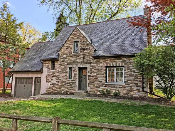 302 Locust Ln, State College, PA 16801