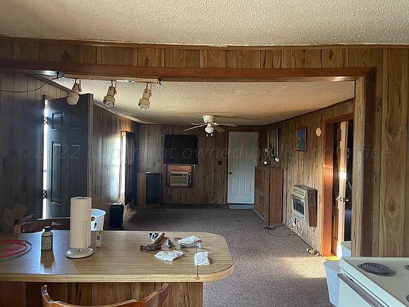4th image of 845 E Craven Ave