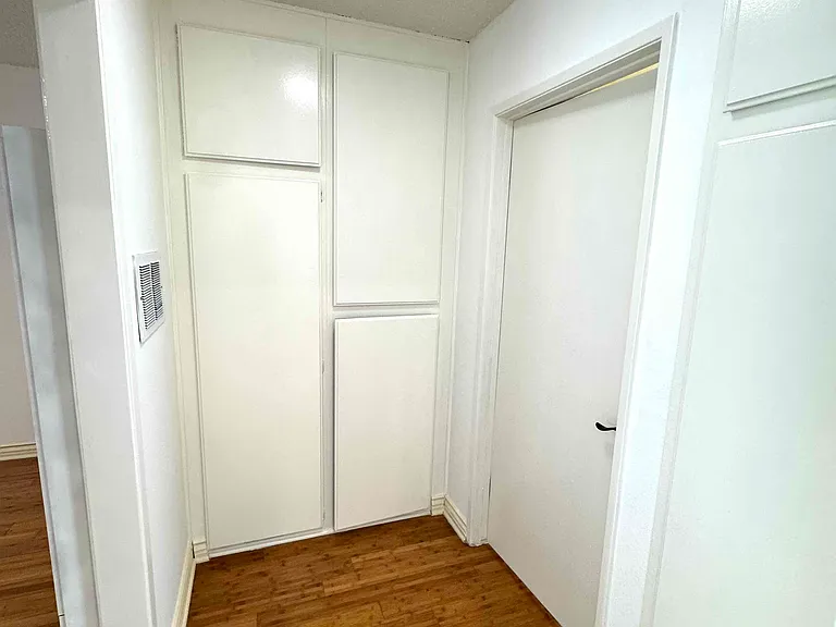 7507 W Manchester Ave #706 — Photo 8