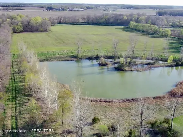 9445-55 W Taft Rd, Saint Johns, MI 48879