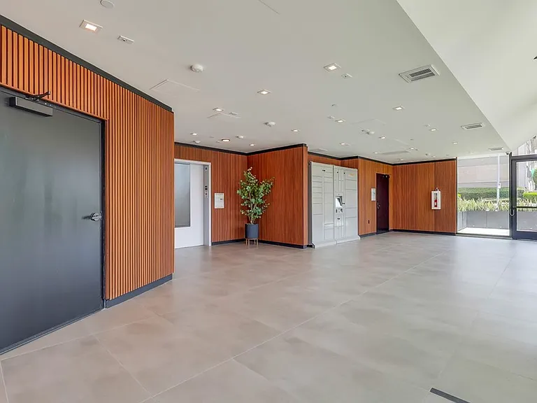 Lux Lofts LA — Photo 96