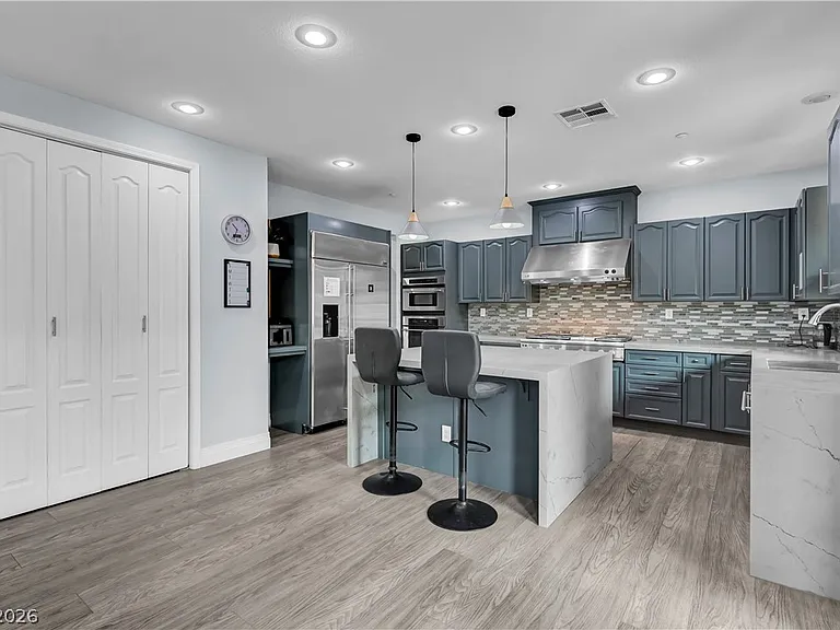 1289 Vietti St — Photo 36