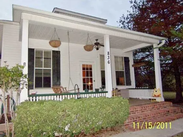 836 W Plaquemine St, Church Point, LA 70525
