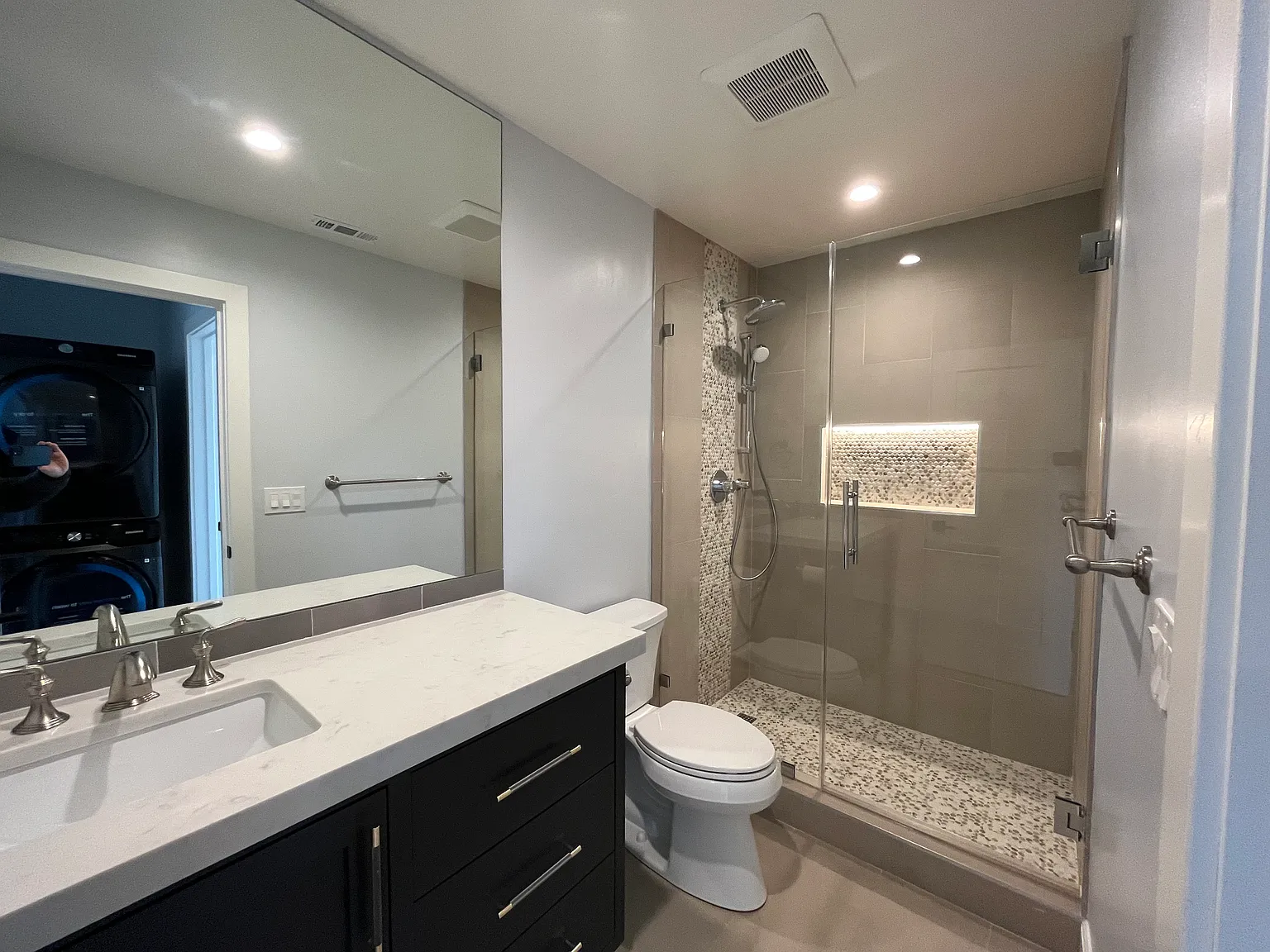 1 bed, 700 sqft, $3,000 — Photo 3