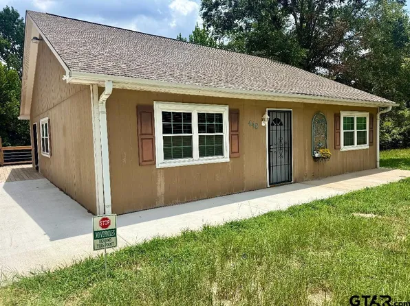 448 N Hill Rd, Tyler, TX 75706