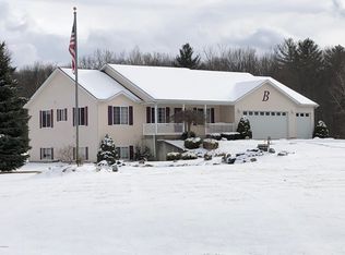 1790 Bauman Grv, Dorr, MI 49323