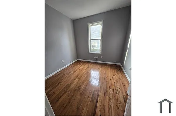Building Photo - 428 S 17th St #1