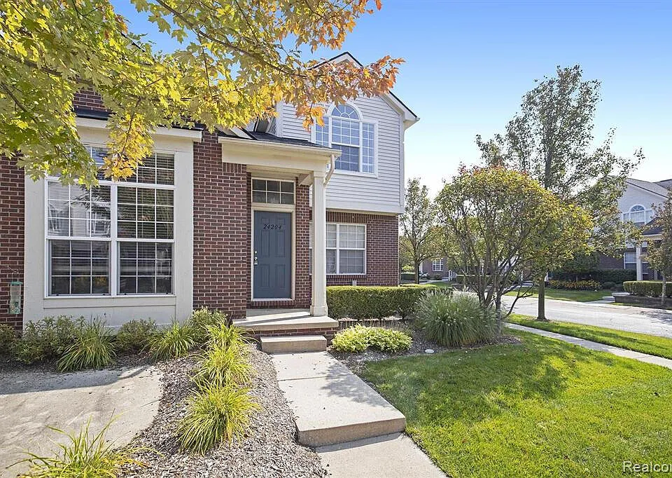 24204 Alexa Dr