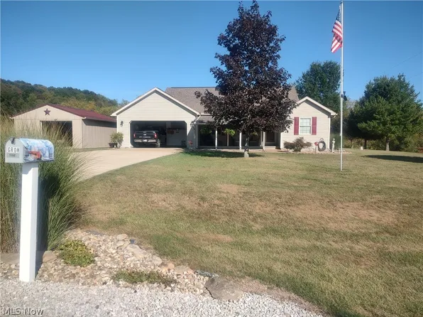 4314 Sherrod Valley Dr SW, Sherrodsville, OH 44675