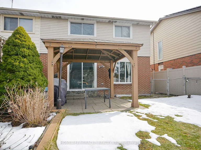 2335 Council Ring Rd — Photo 49