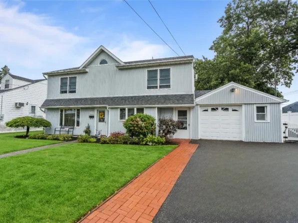2303 6th Street, East Meadow, NY 11554