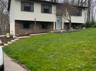 1140 Lectric Ln, Zanesville, OH 43701