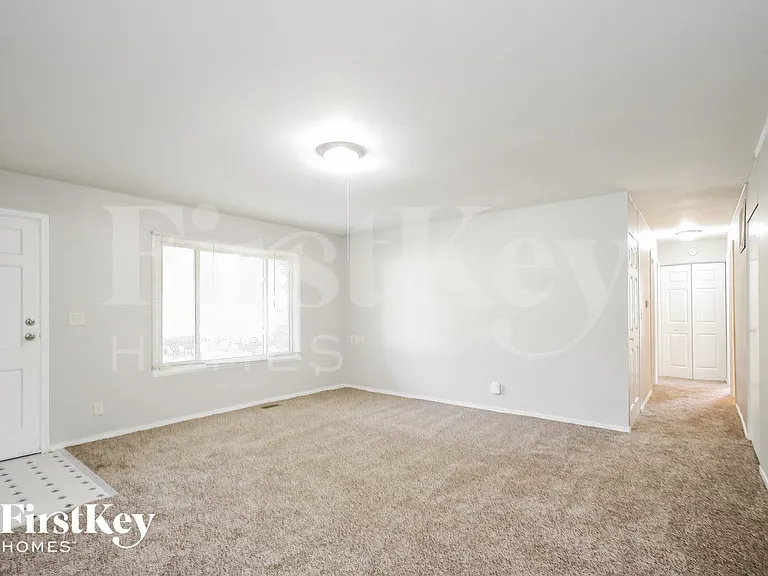 7531 E Penway St — Photo 3