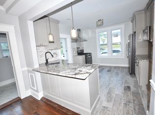 1914 Oak Dr, Woodlawn, MD 21207