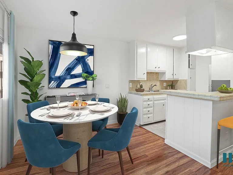 Open-Concept Kitchen and Dining Space