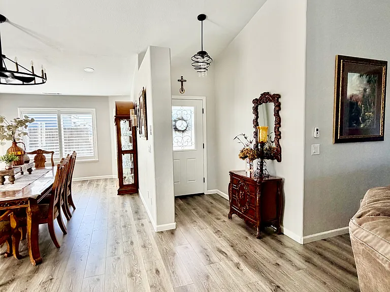1468 Cornell Ct — Photo 7