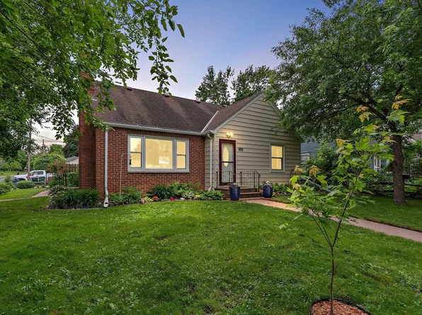 2226 Forest Dr NE, Columbia Heights, MN 55421