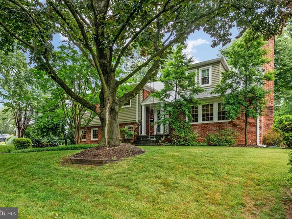 9611 Culver St, Kensington, MD 20895