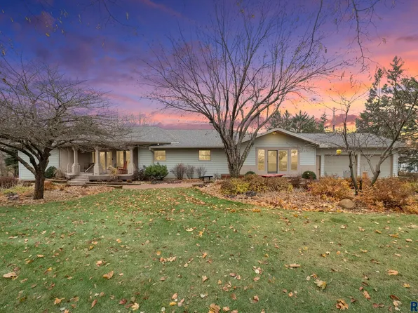 25787 N Kiwanis Ave, Renner, SD 57055