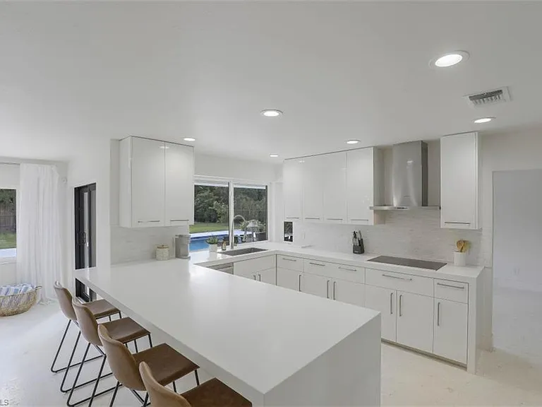 796 Ketch Dr — Photo 5